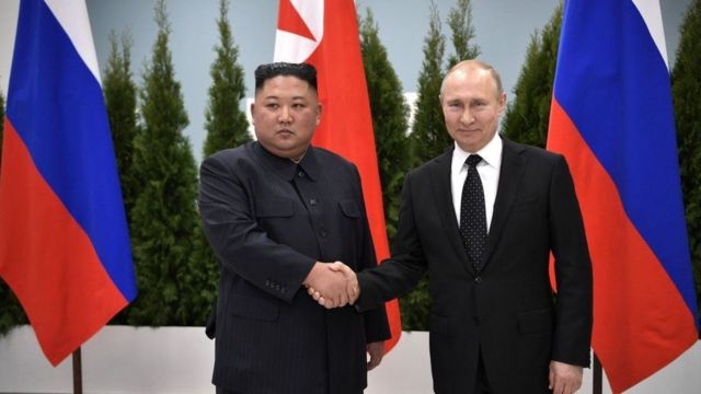 Kim Jong Un và Vladimir Putin