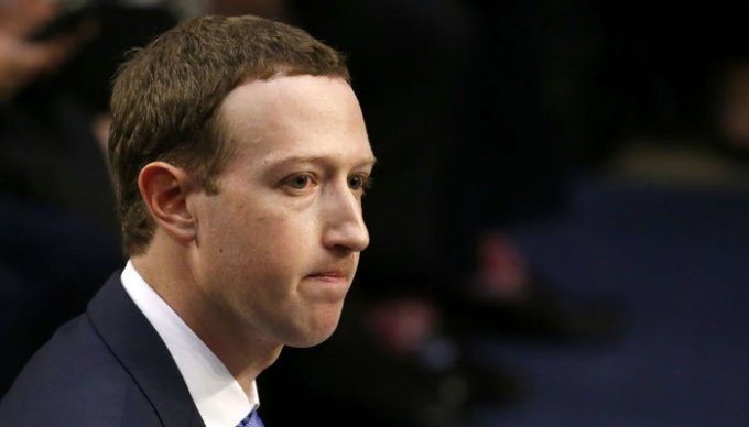 Giám đốc điều hành Facebook Mark Zuckerberg.  Ảnh: Reuters