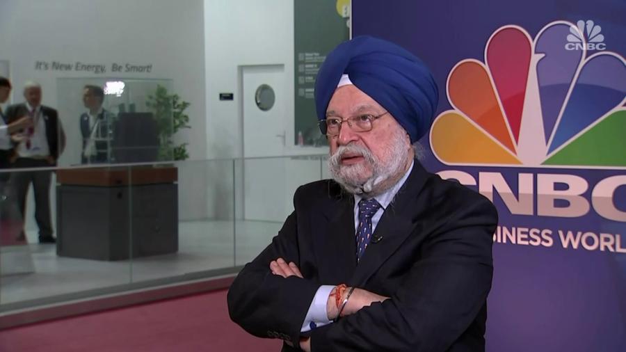 Bộ trưởng Bộ Dầu & iacute;  India Shri Hardeep Singh Puri - Ảnh: CNBC