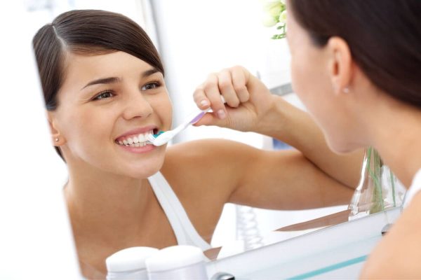 Chăm sóc và vệ sinh răng miệng khoa học để kéo dài tuổi thọ của răng sau khi điều trị tủy răng