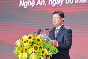 Tổng Bí thư Lê Hồng Phong: Trong bất kỳ hoàn cảnh nào cũng phải giữ gìn khí phách, đạo đức sáng ngời của người Đảng viên, người lãnh đạo của Đảng.